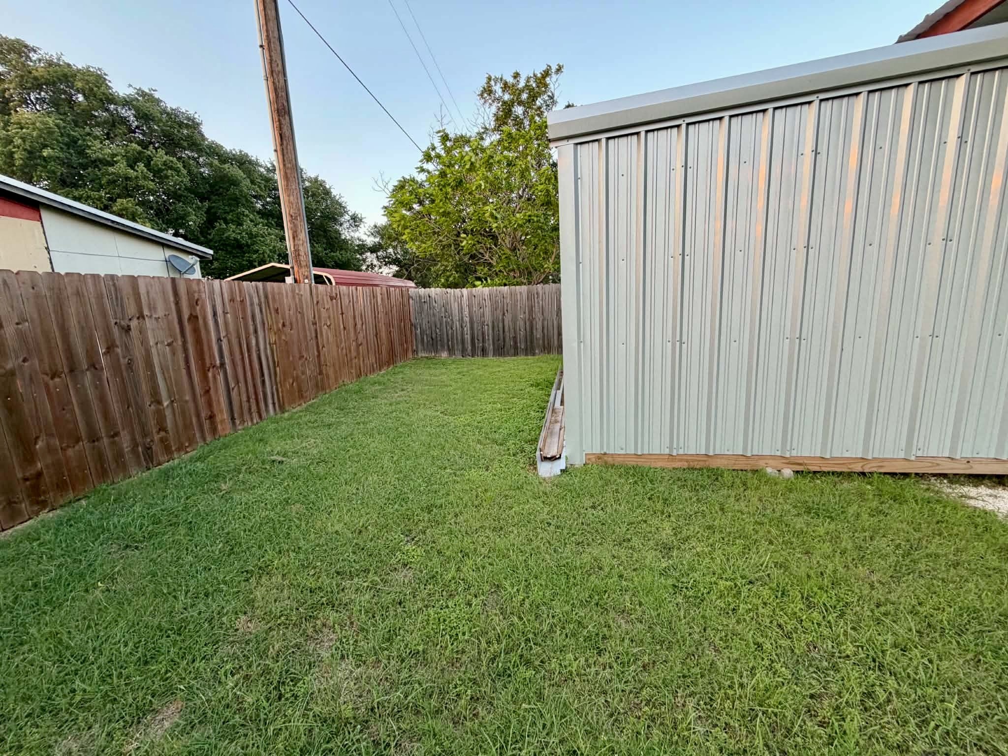 367 Cr 1627 Clifton TX 76634