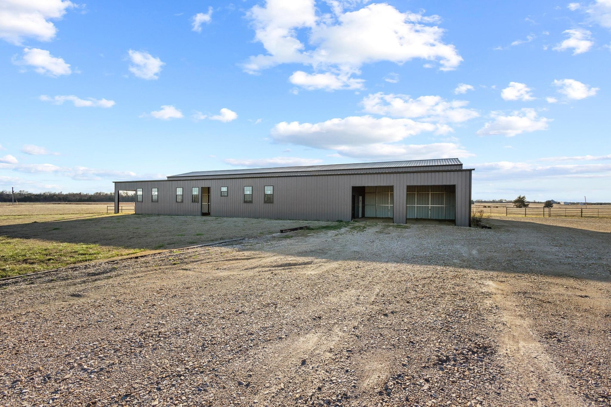 2477 County Road 23110 Paris TX 75460