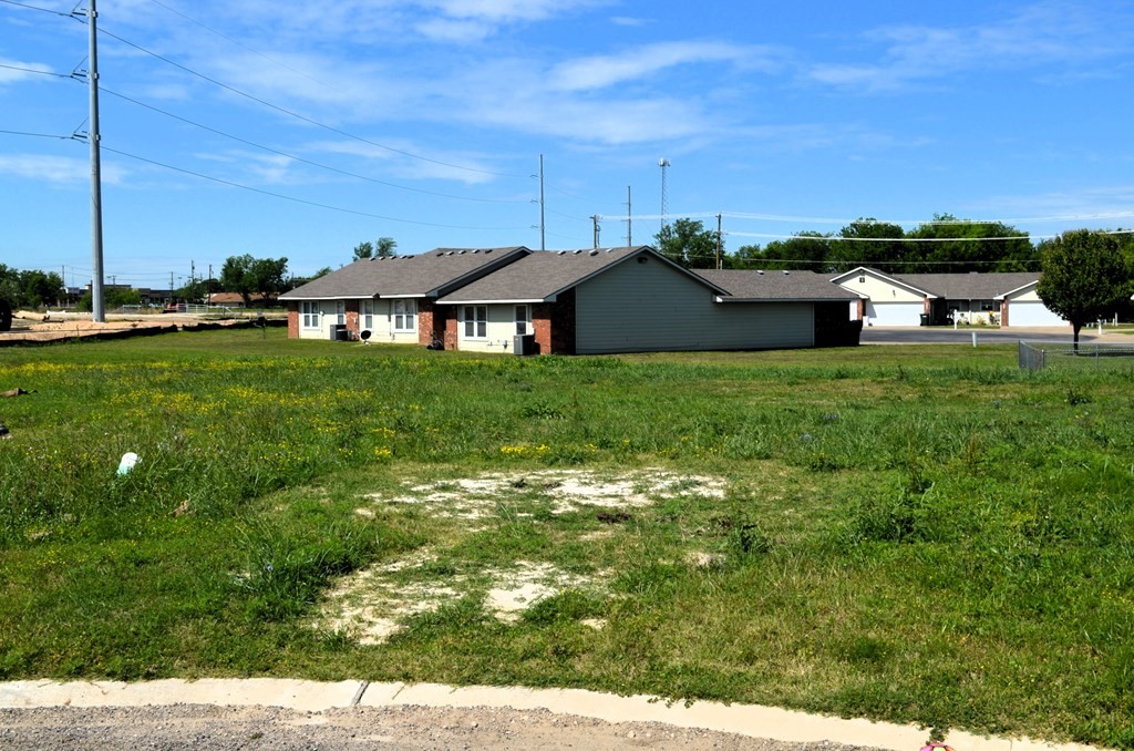 209 Preston Circle Mabank TX 75147