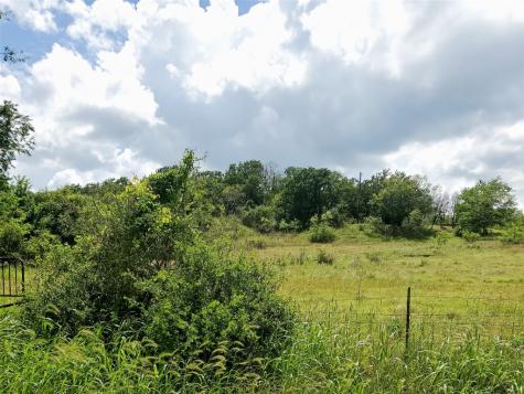 220 County Road 3679 Paradise TX 76073