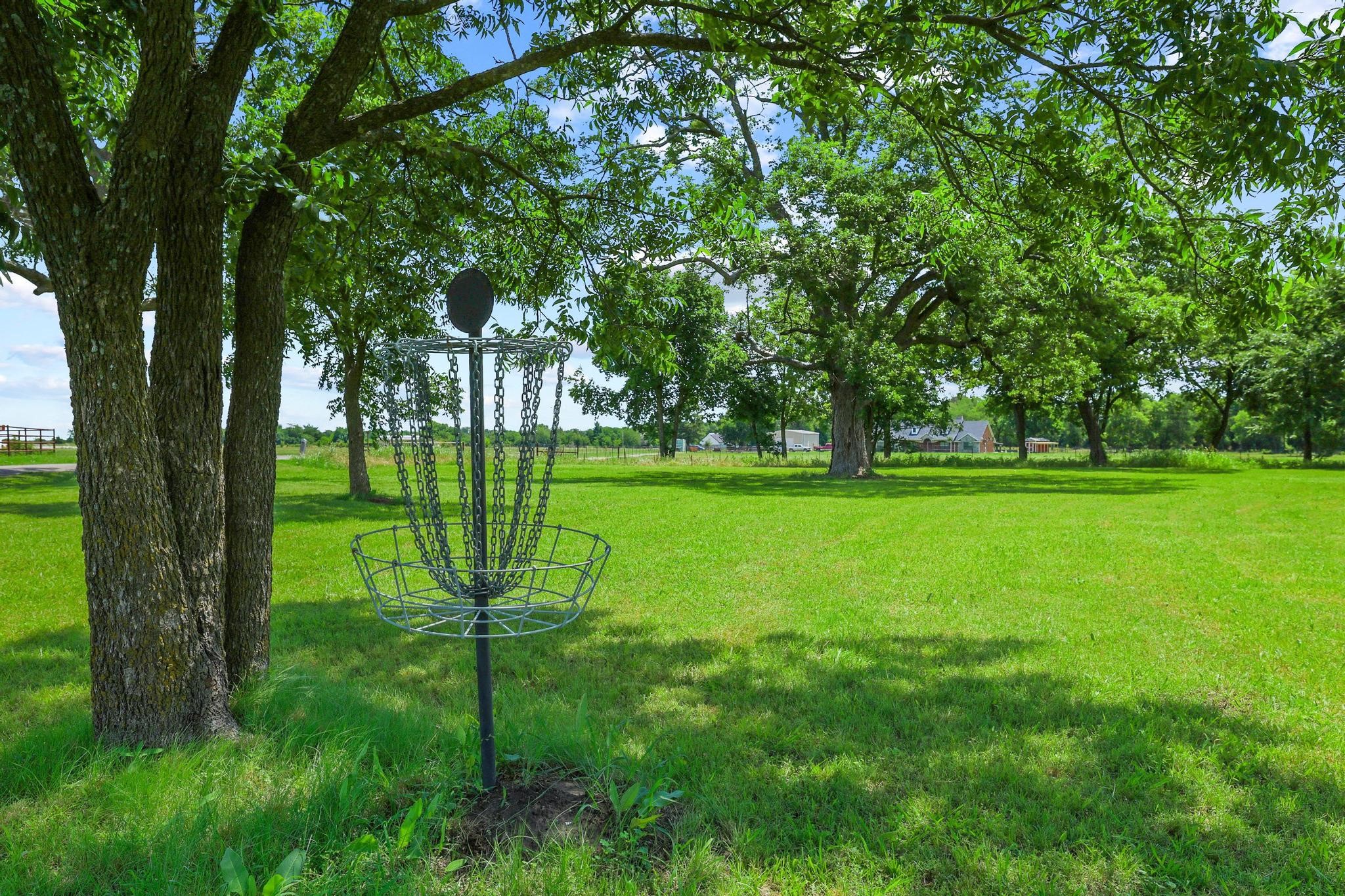652 County Road 2850 Honey Grove TX 75446