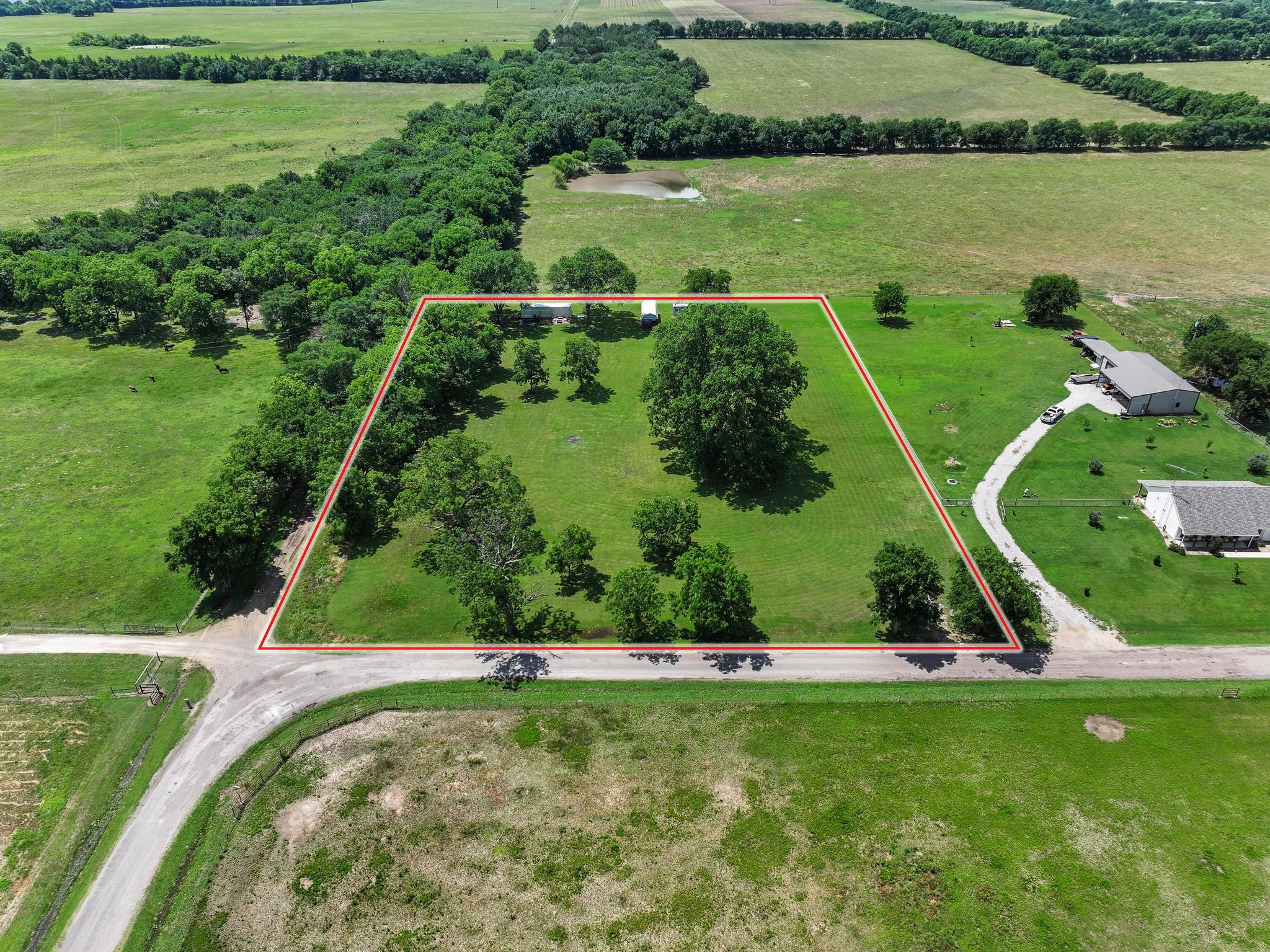 652 County Road 2850 Honey Grove TX 75446
