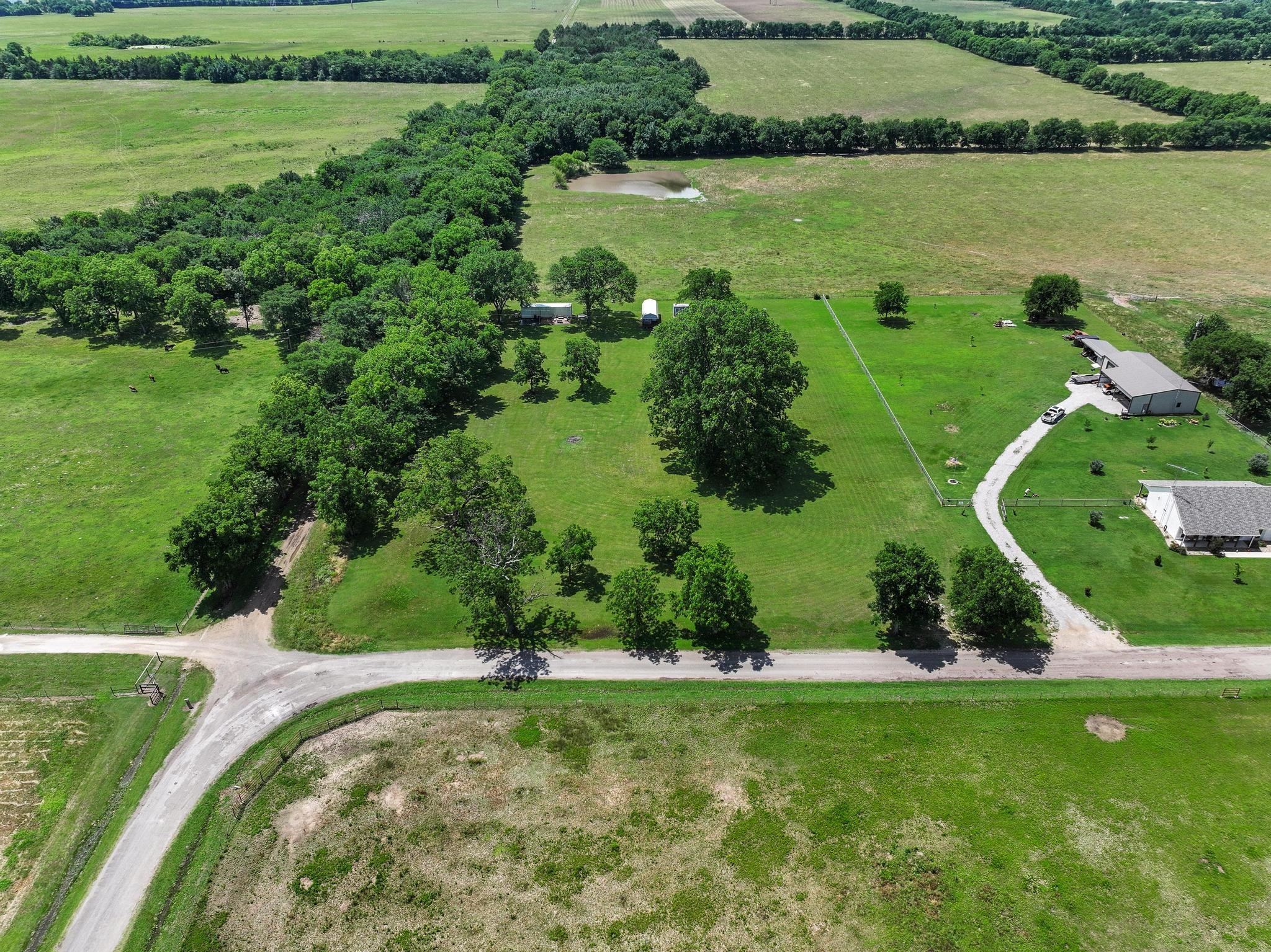 652 County Road 2850 Honey Grove TX 75446