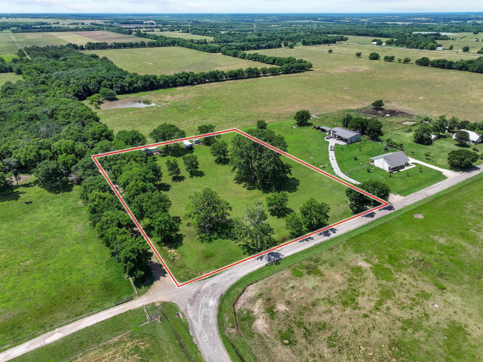 652 County Road 2850 Honey Grove TX 75446
