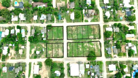 1304 S High Street Brady TX 76825