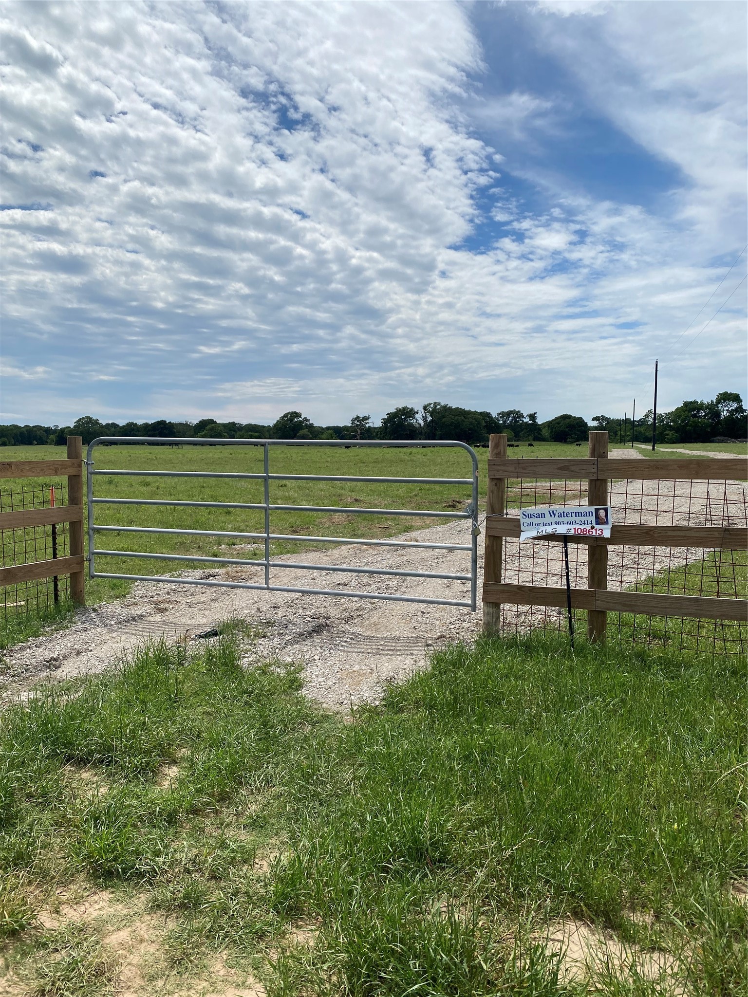 12559 Cr 2404 Kemp TX 75143