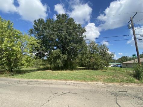 1704 Campbell Street Paris TX 75460