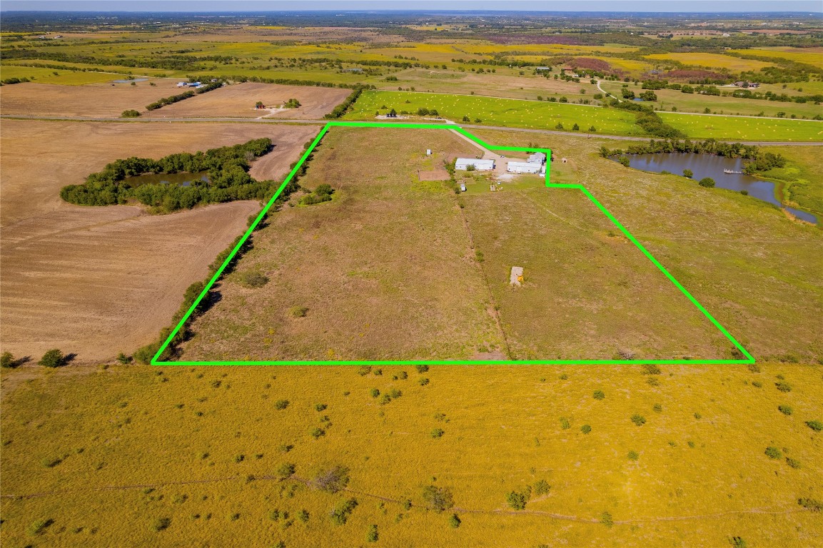 22534 State Highway 56 Southmayd TX 76273
