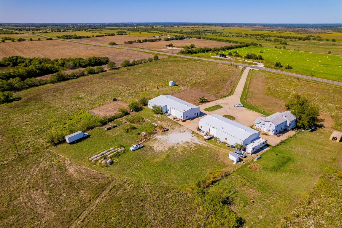 22534 State Highway 56 Southmayd TX 76273