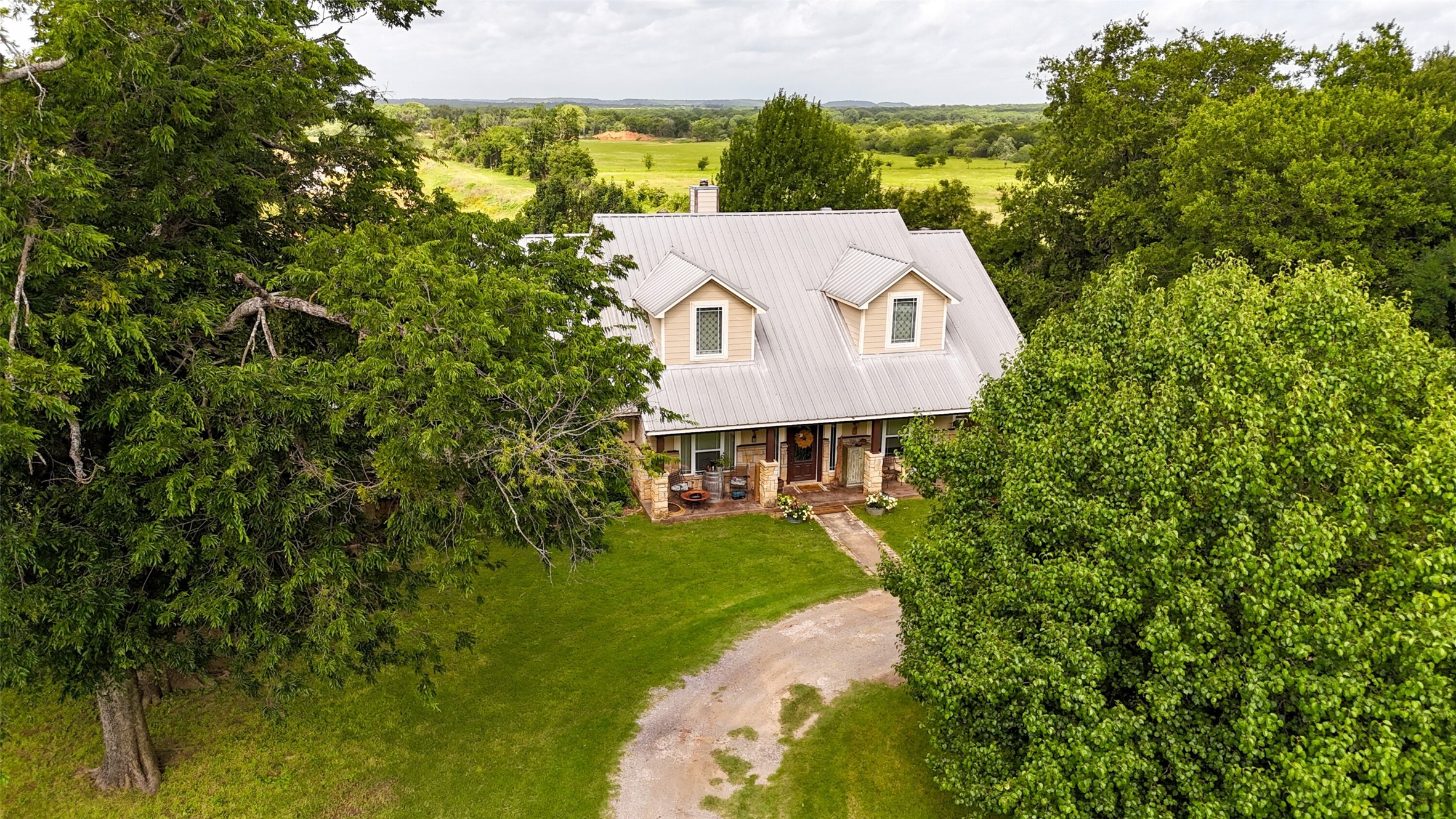 415 State Highway 174 Blum TX 76627