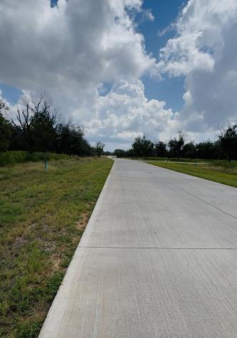 1036 E Landings N Granbury TX 76049
