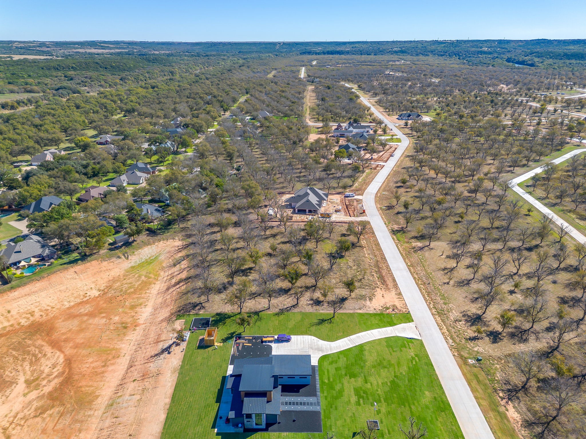 1148 E Landings N Granbury TX 76049