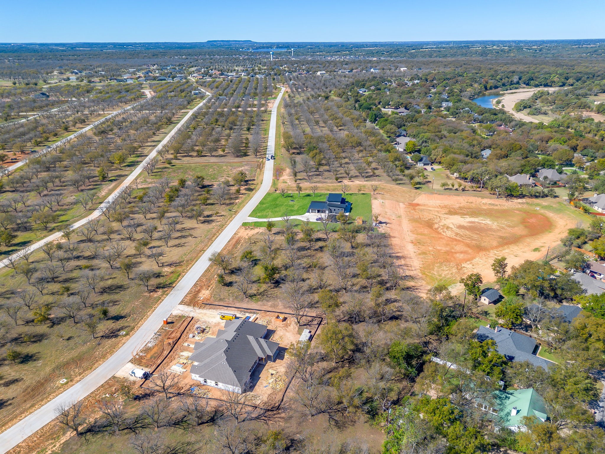 1148 E Landings N Granbury TX 76049