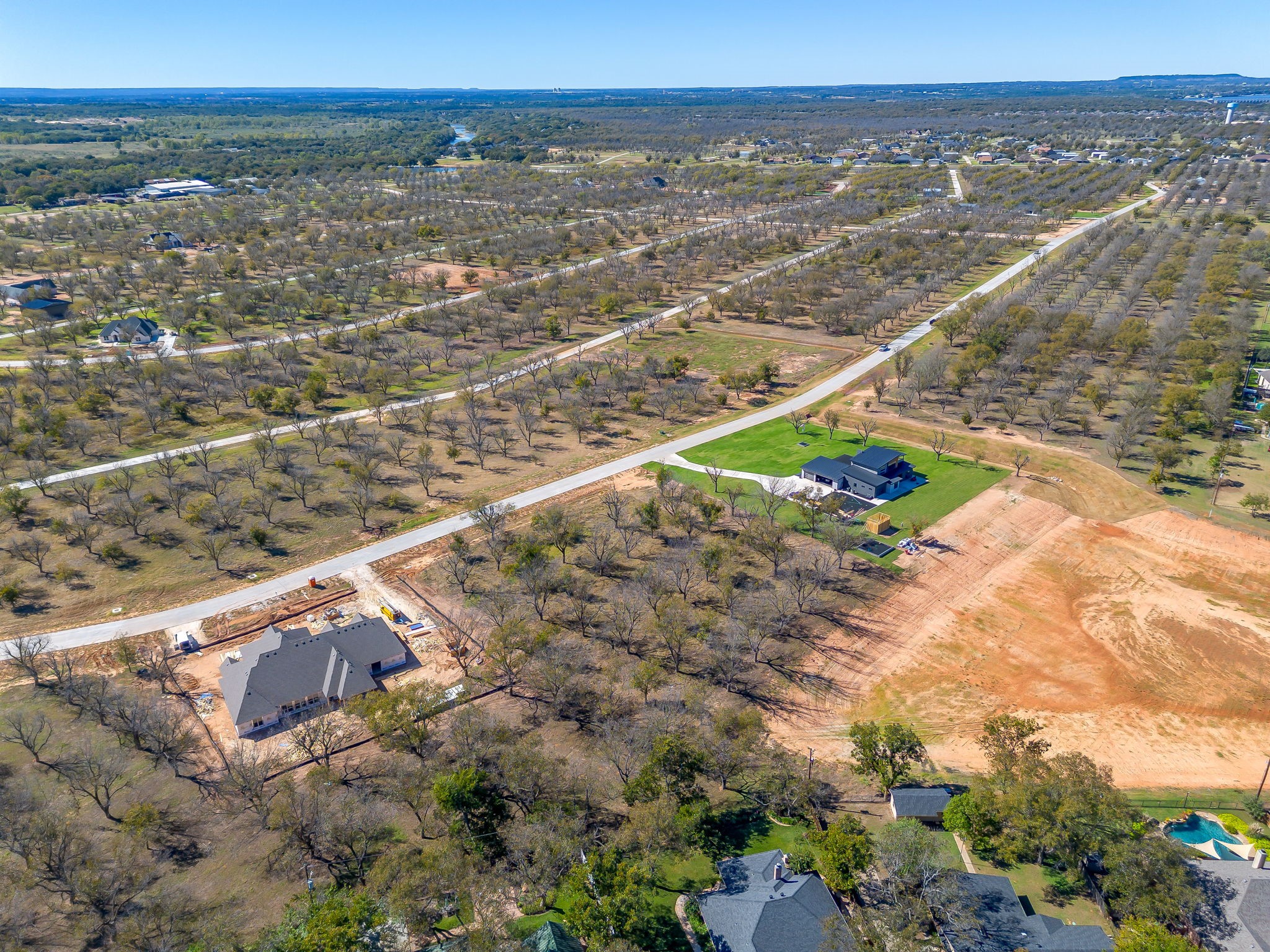 1148 E Landings N Granbury TX 76049