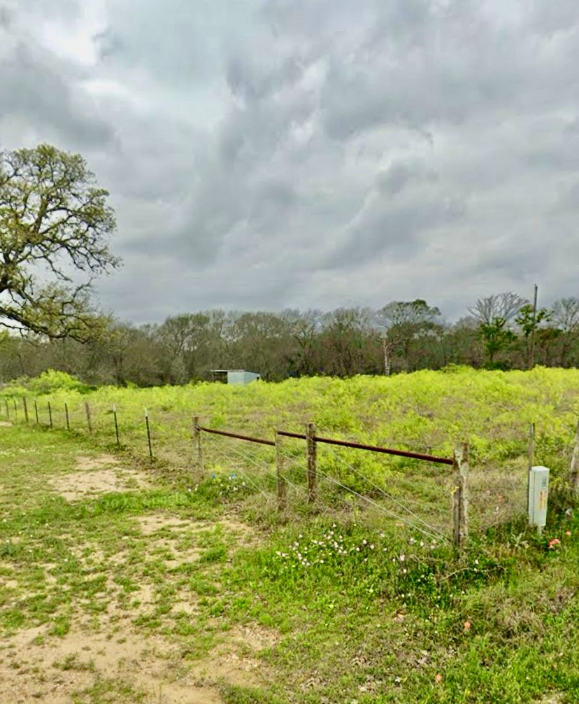 000 County Road 123 Ledbetter TX 78946