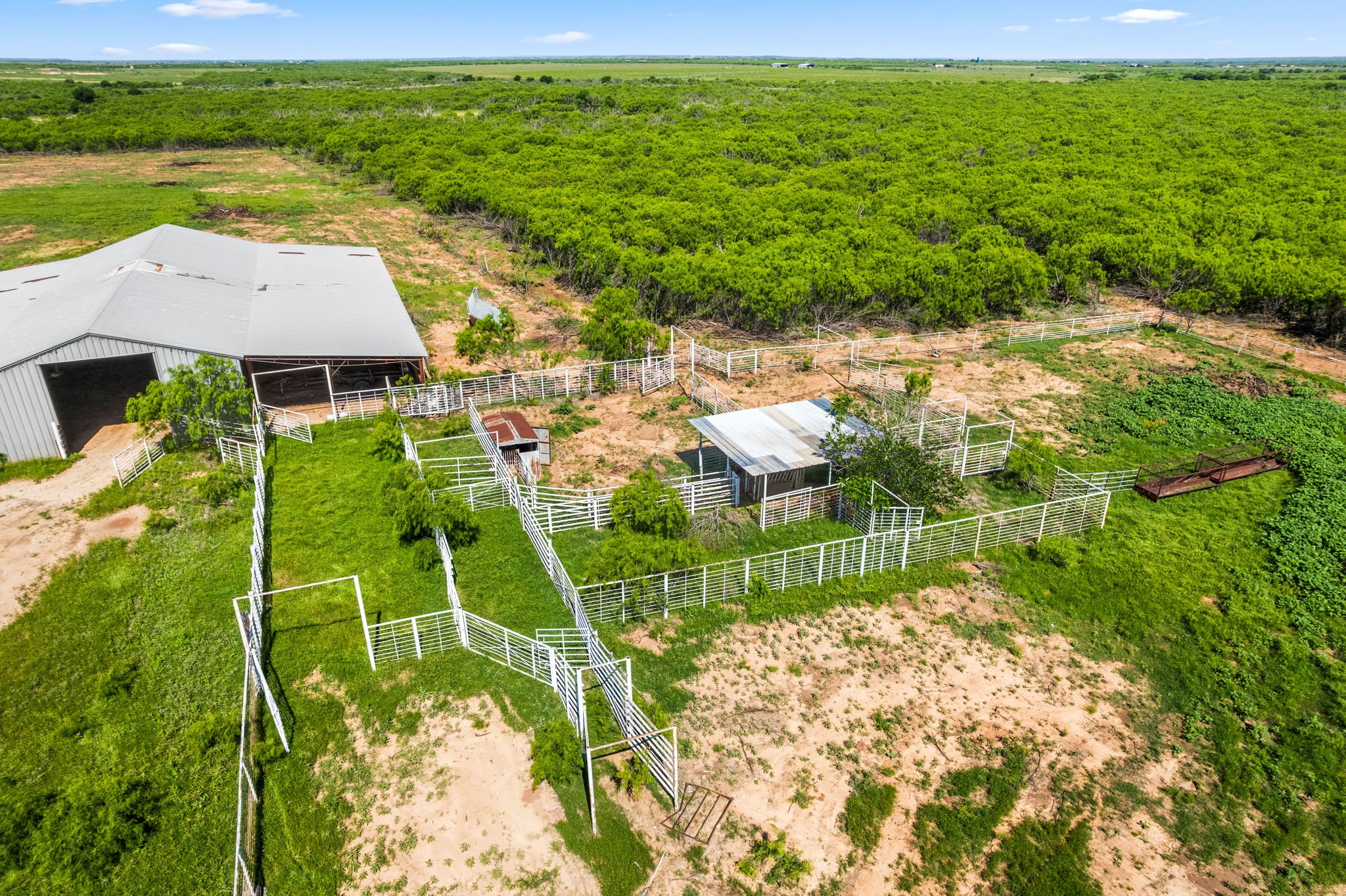 6213 Headquarters Road Iowa Park TX 76367