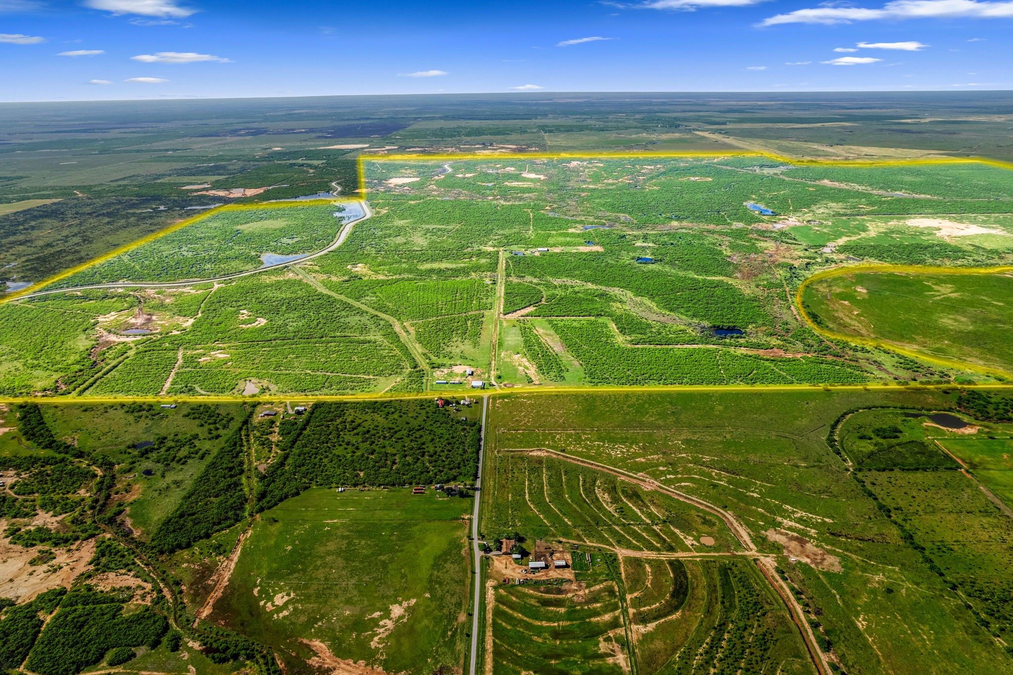 6213 Headquarters Road Iowa Park TX 76367