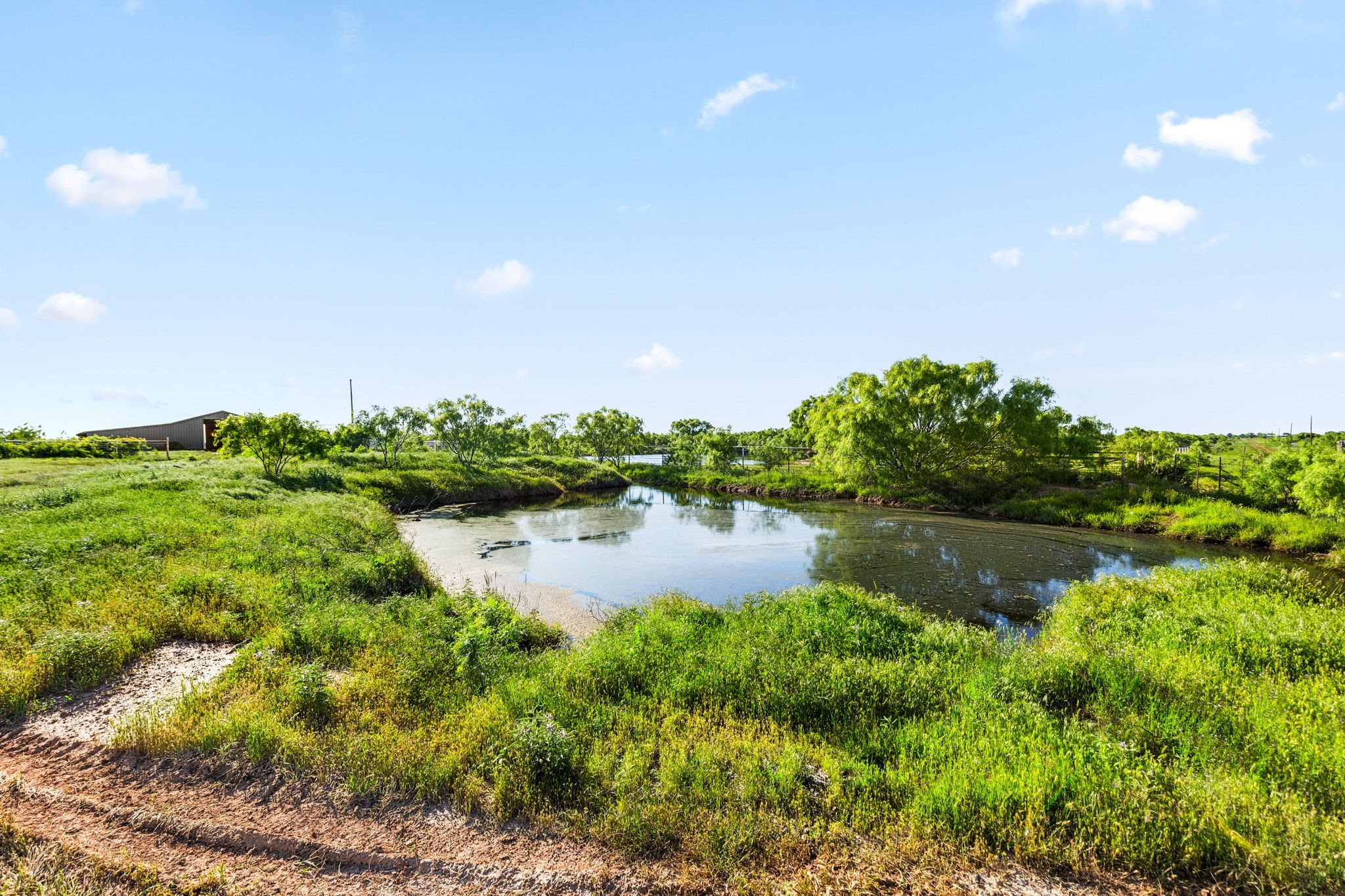 6213 Headquarters Road Iowa Park TX 76367