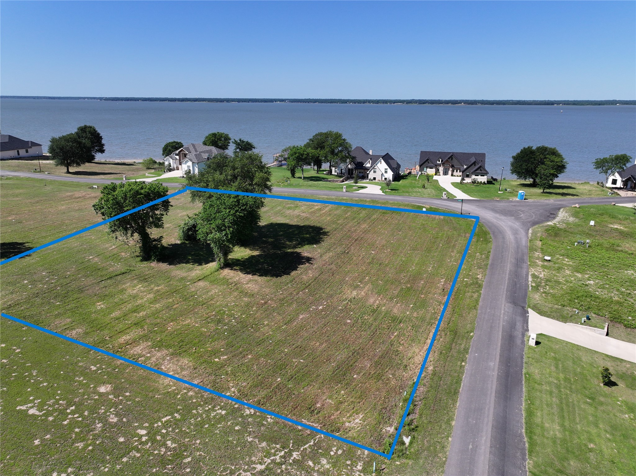 551 Shoreline Drive Mabank TX 75143