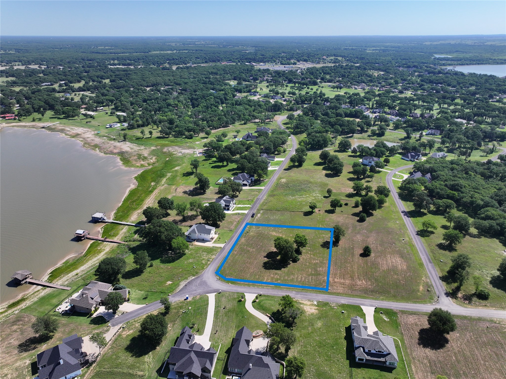 551 Shoreline Drive Mabank TX 75143