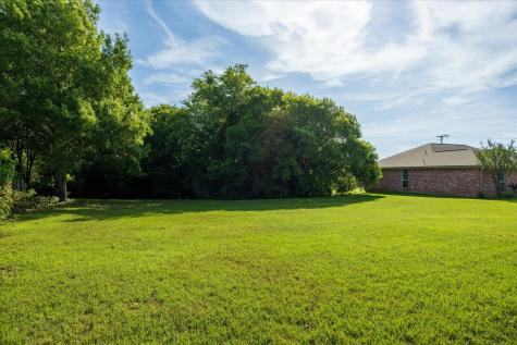 513 Spring Meadow Street Stephenville TX 76401