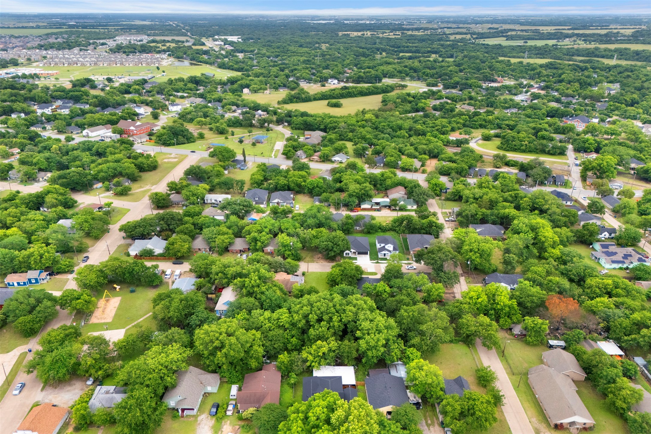 205 Thompson Street Waxahachie TX 75165