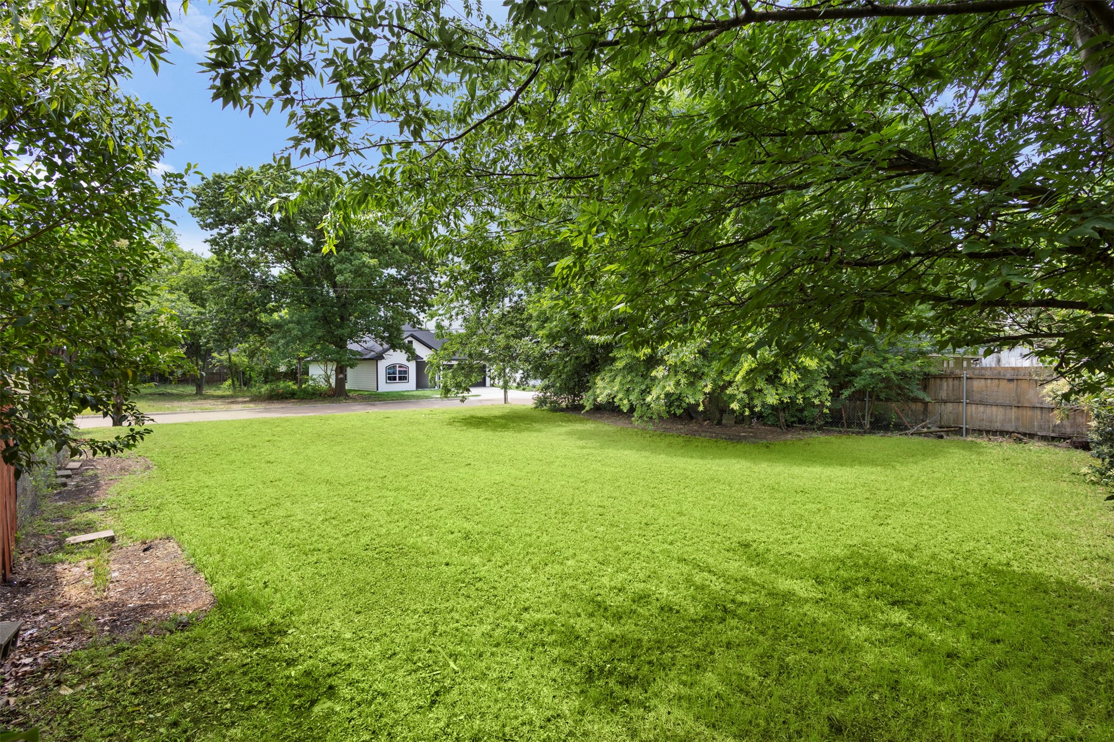 205 Thompson Street Waxahachie TX 75165