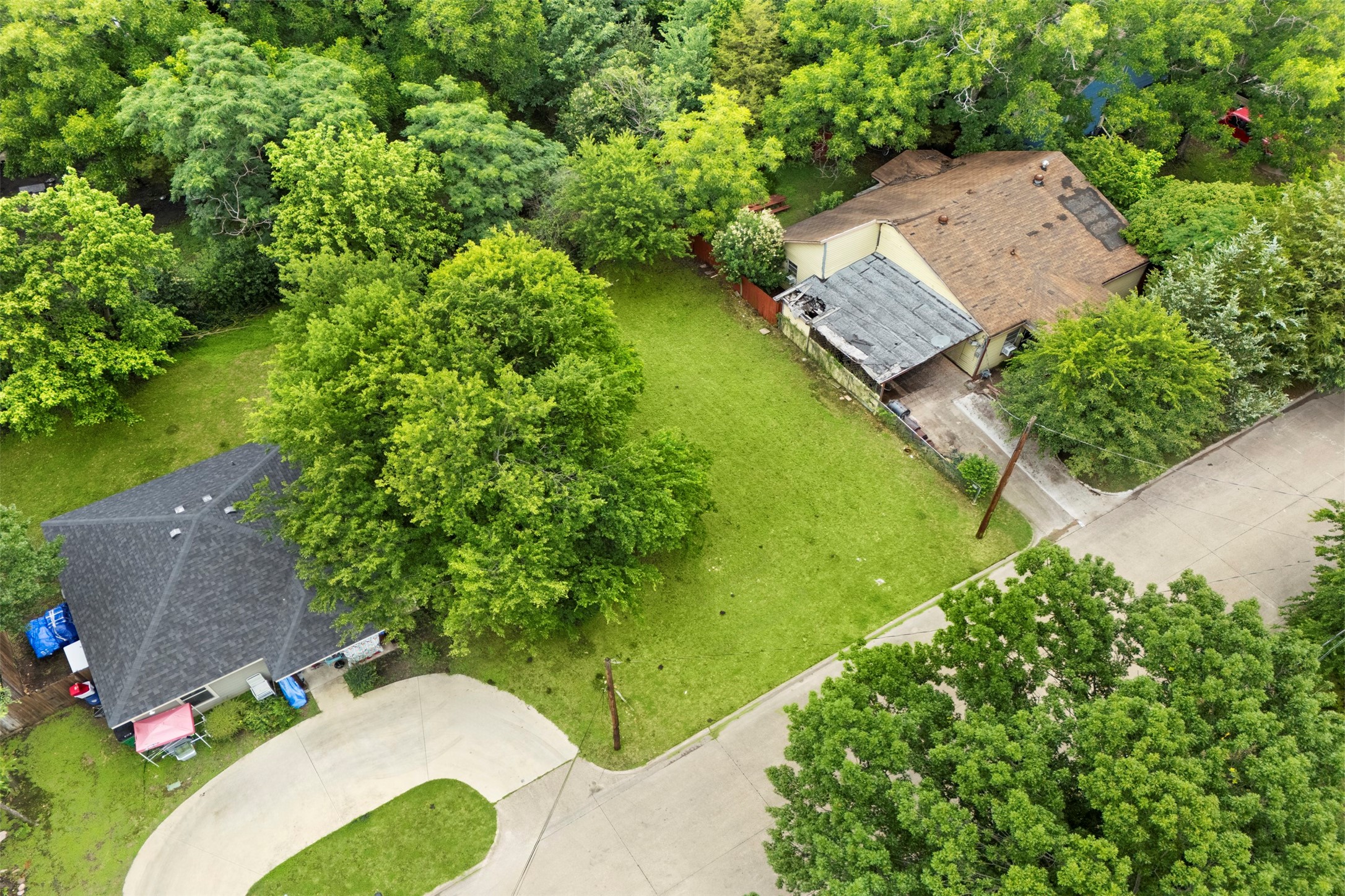 205 Thompson Street Waxahachie TX 75165