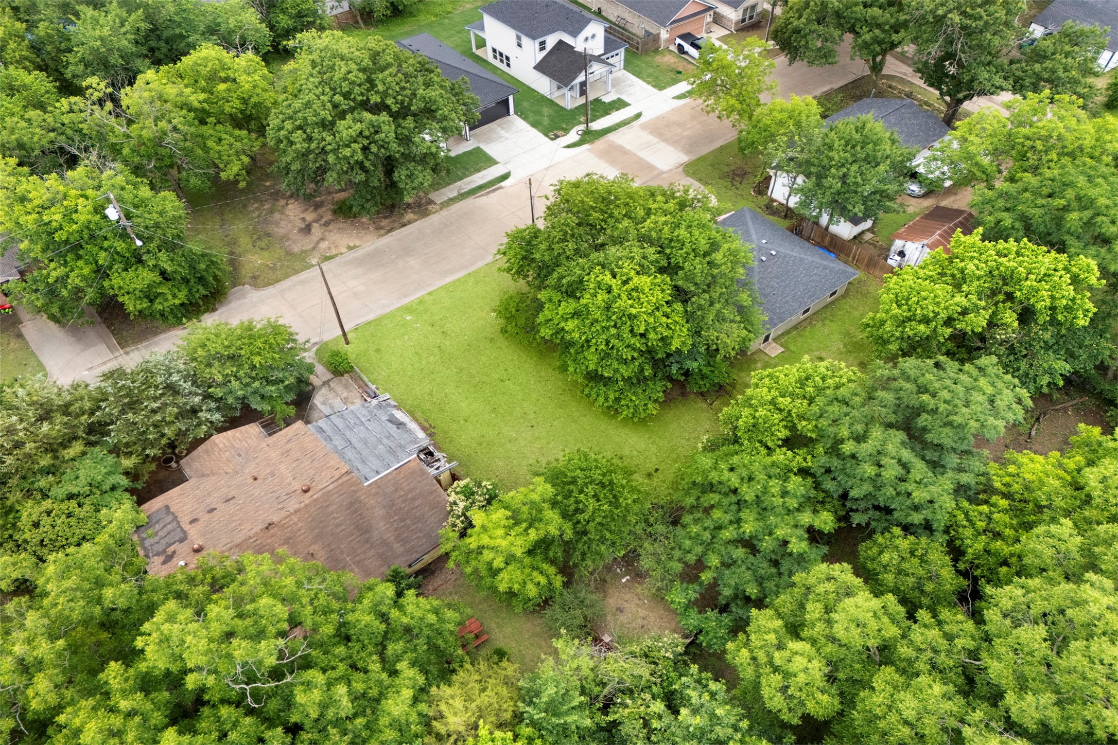 205 Thompson Street Waxahachie TX 75165
