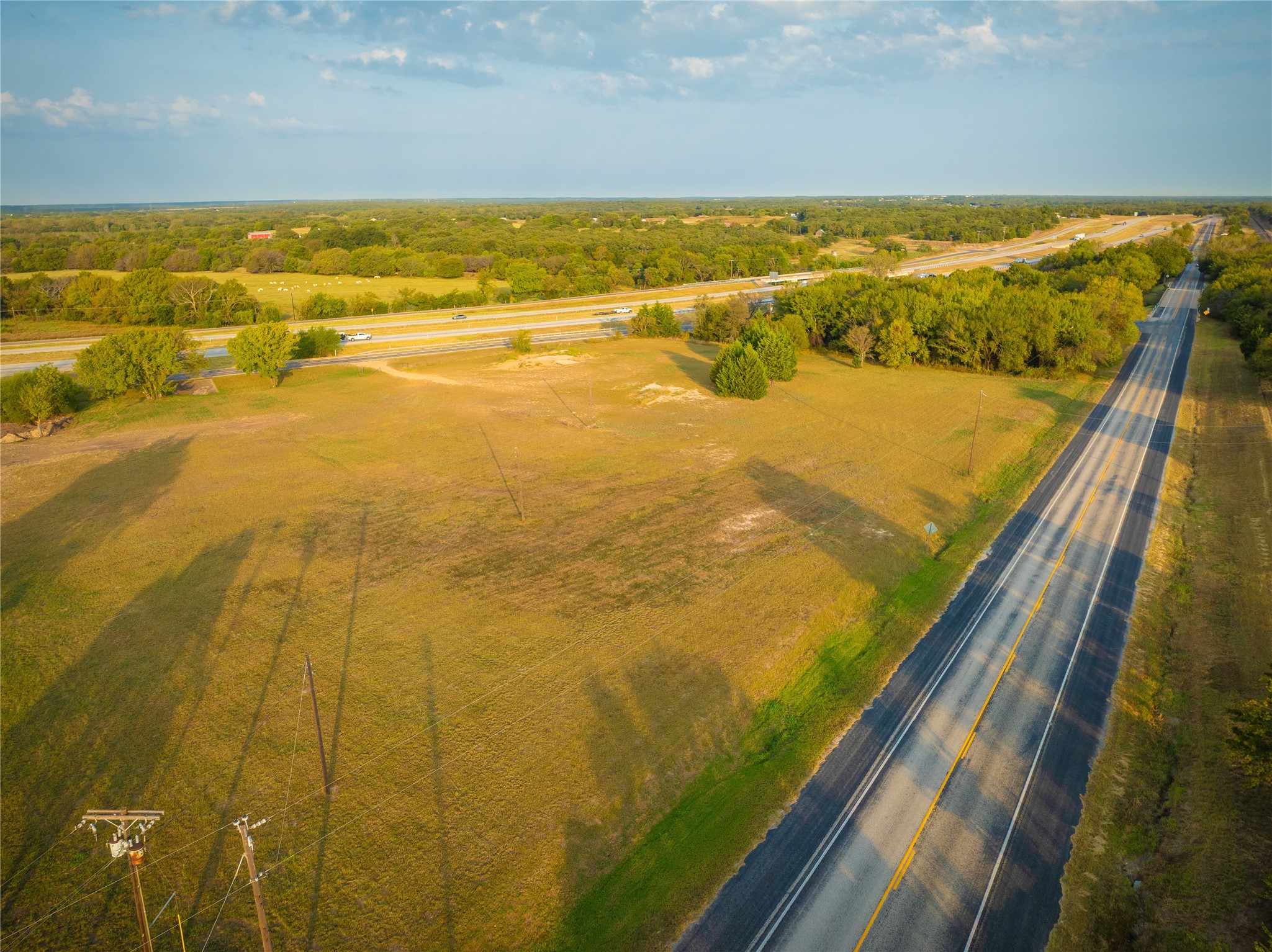 1360 E Bypass 287 Alvord TX 76225