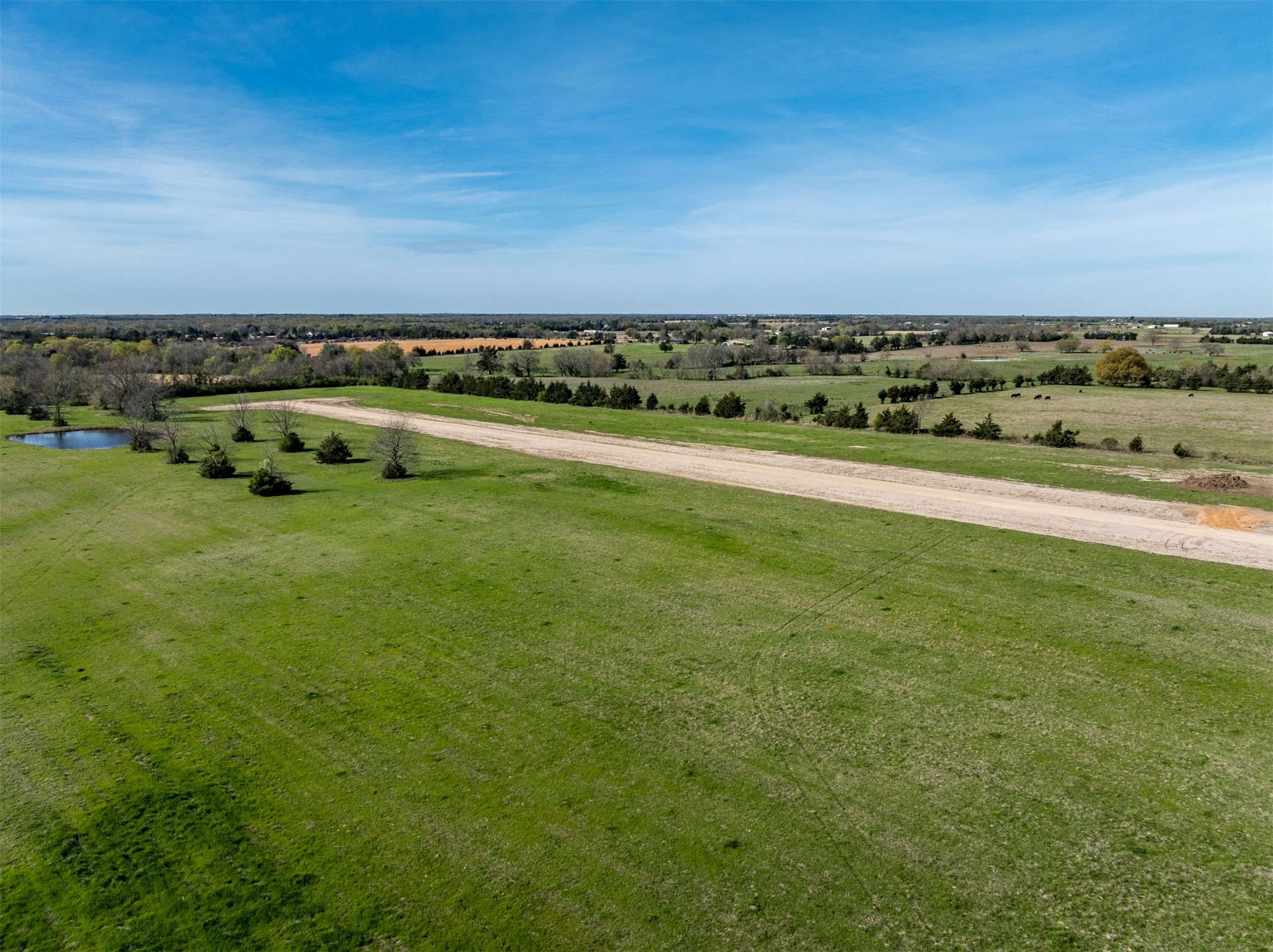 199 Private Road 33263 Sumner TX 75486