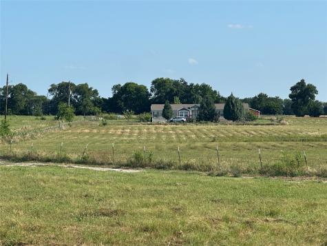 827 County Road 699 Farmersville TX 75442