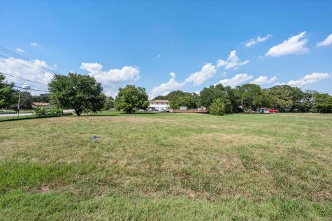 2915 Clover Lane Dalworthington Gardens TX 76015