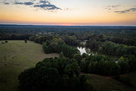 973 County Road 2572 Center TX 75935