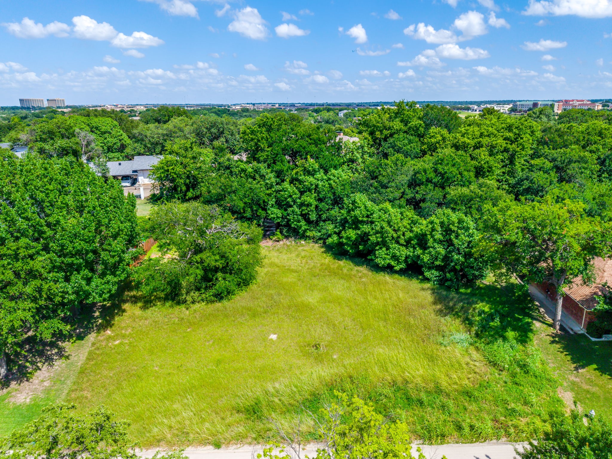 18 Thornhill Road Benbrook TX 76132