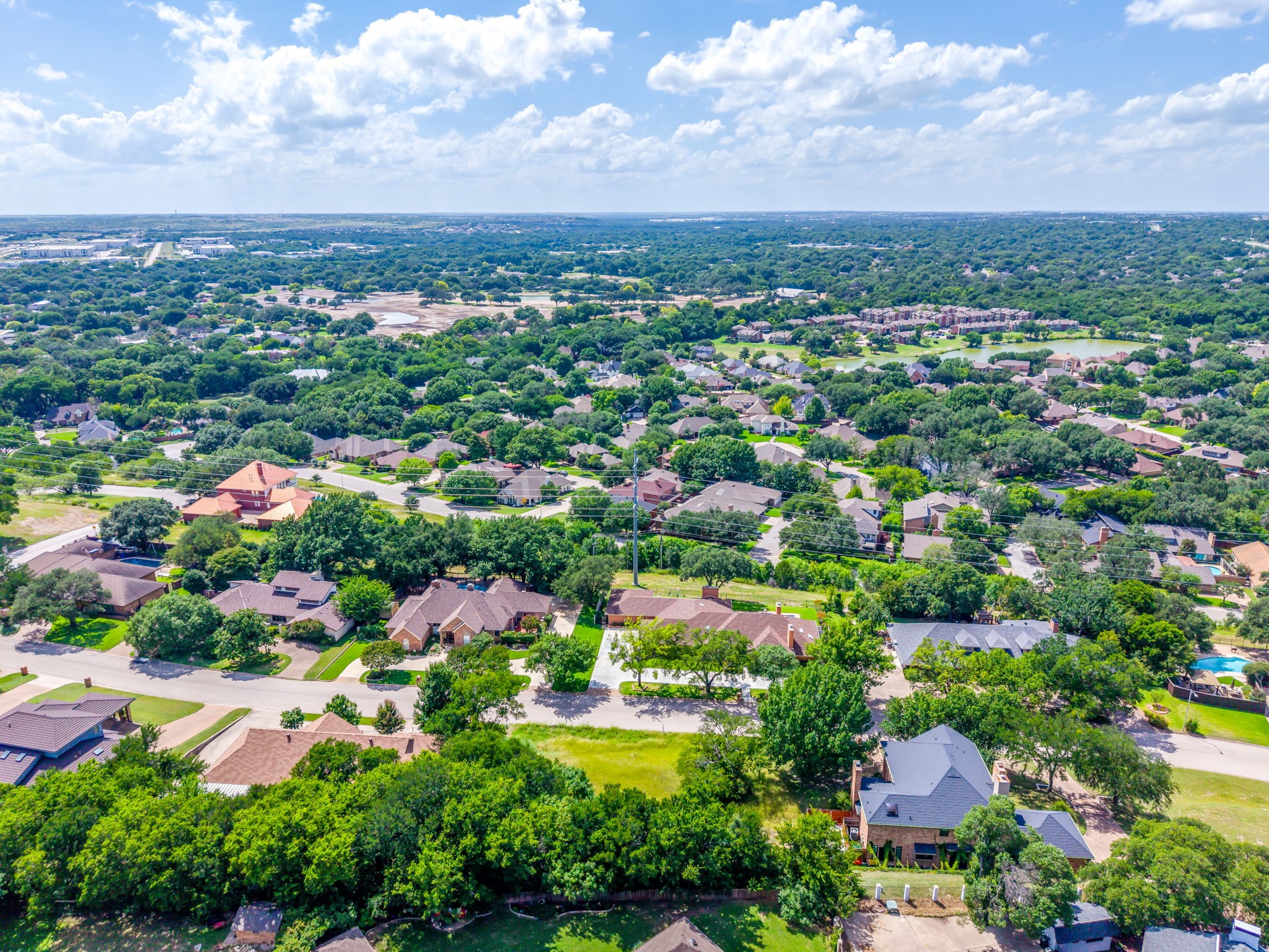 18 Thornhill Road Benbrook TX 76132