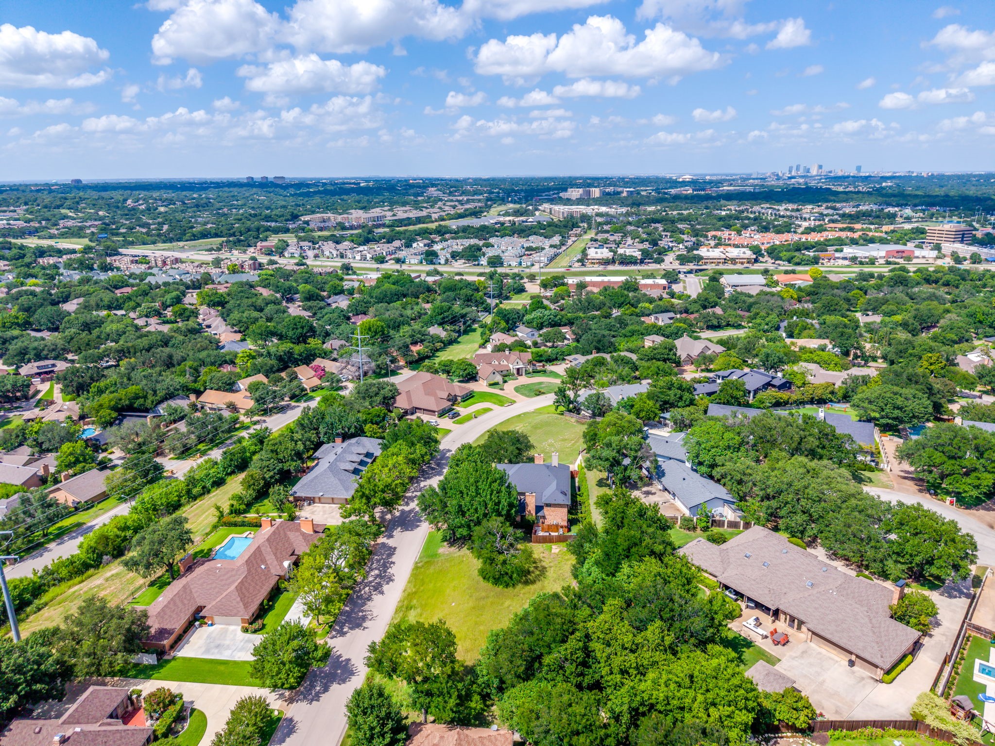 18 Thornhill Road Benbrook TX 76132