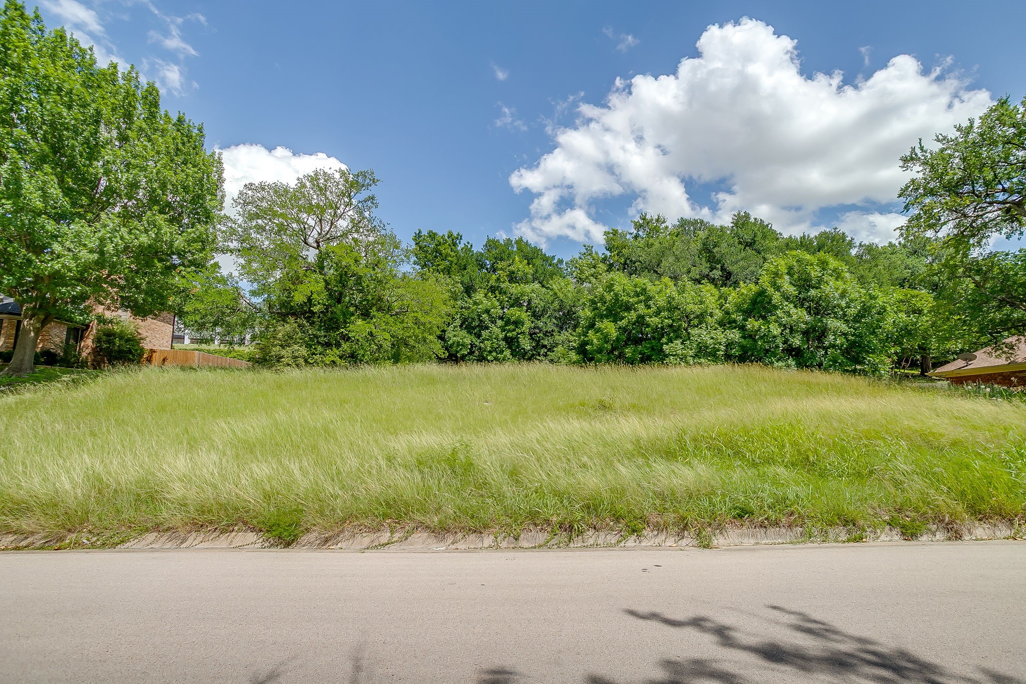 18 Thornhill Road Benbrook TX 76132