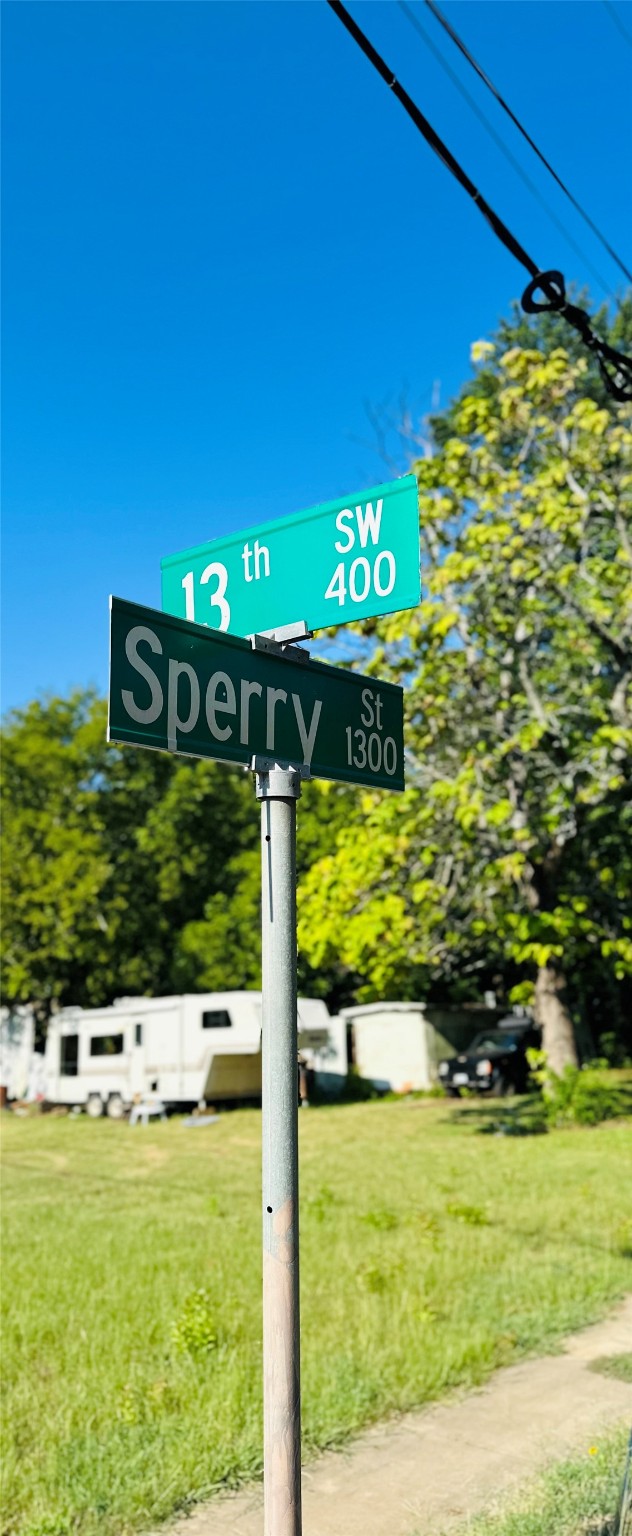 358 13th Street SW Paris TX 75460