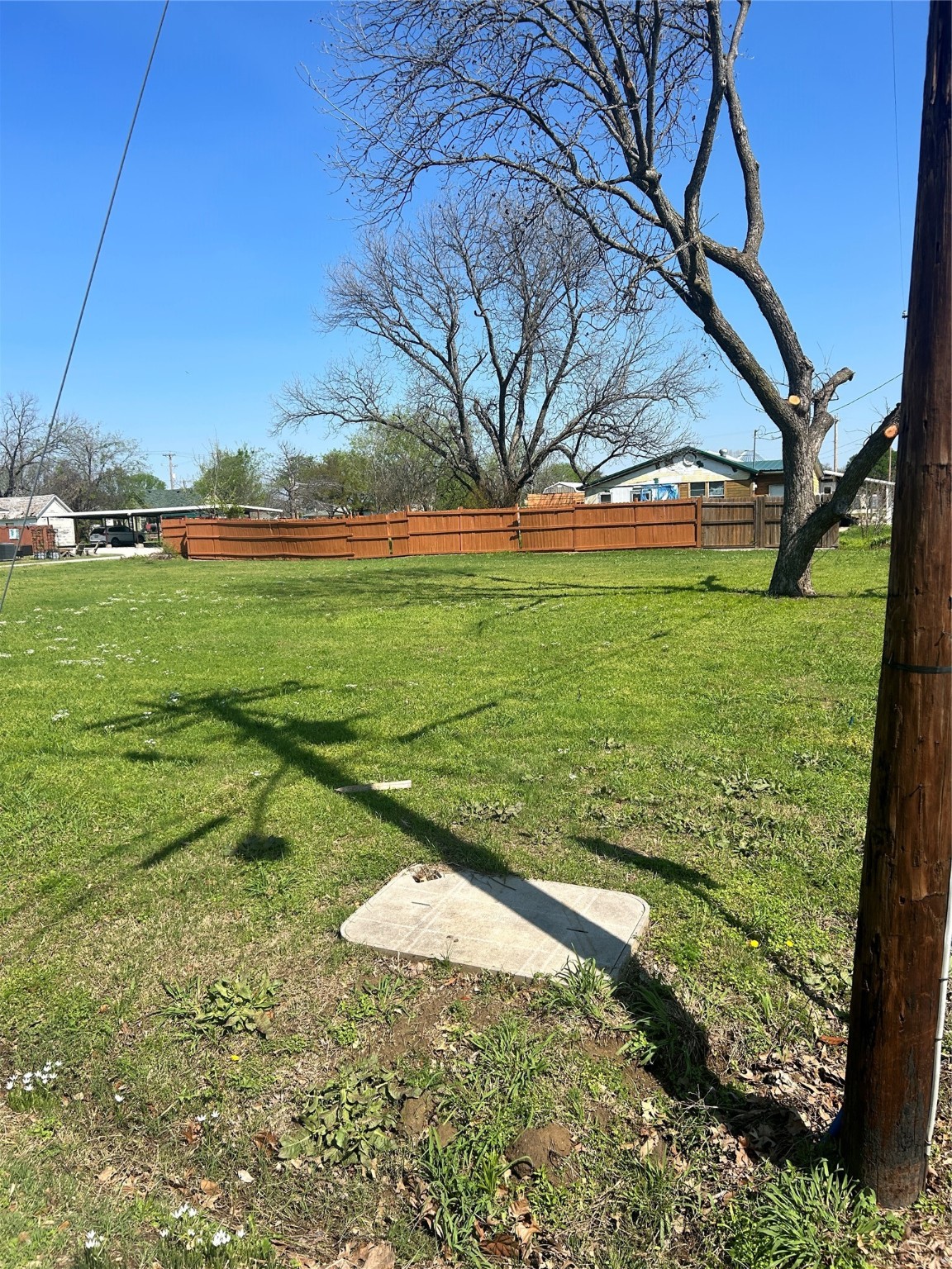 116 Hinton Street Tioga TX 76271