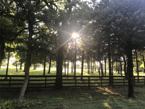 1701 Nokomis Road Lancaster TX 75146