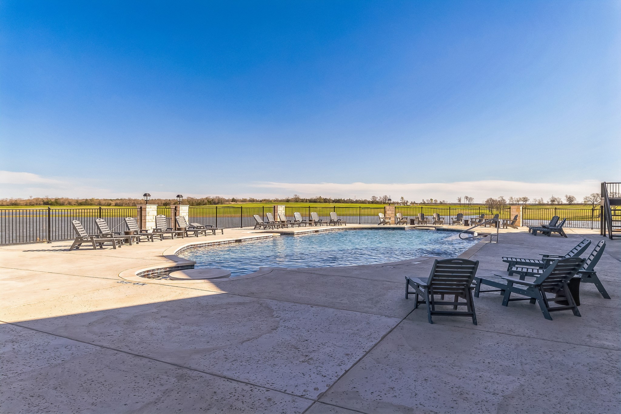 220 Lakeshore Lane Windom TX 75492