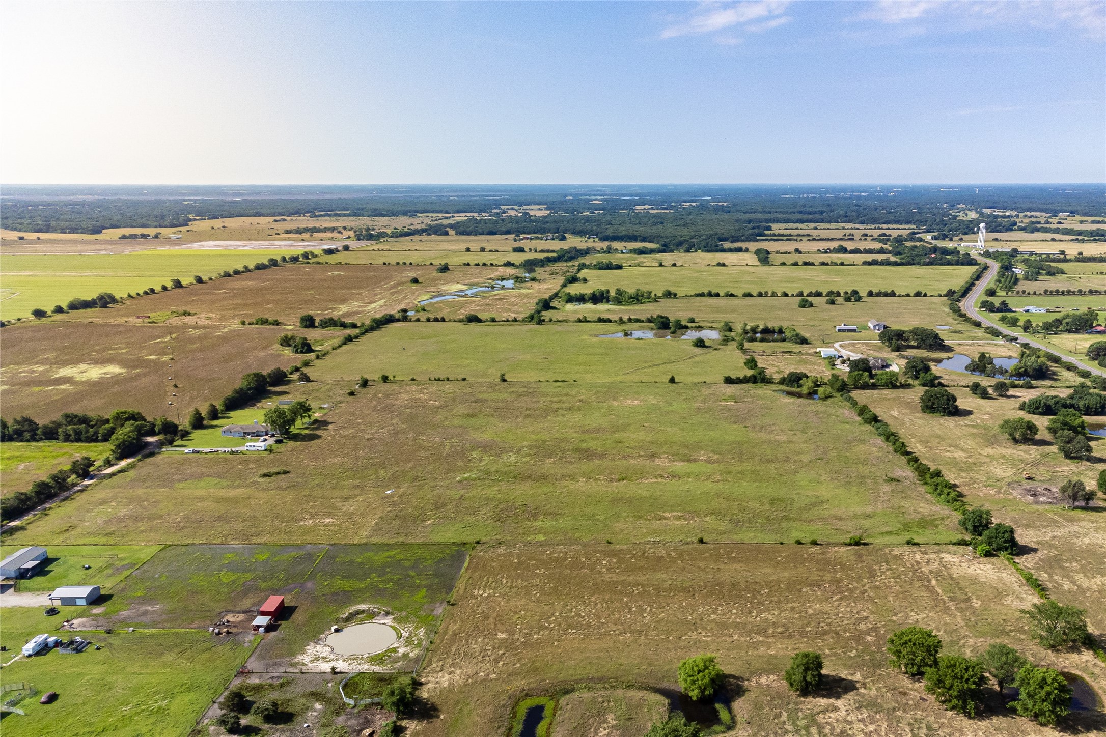 1401 County Road 2230 Ivanhoe TX 75447