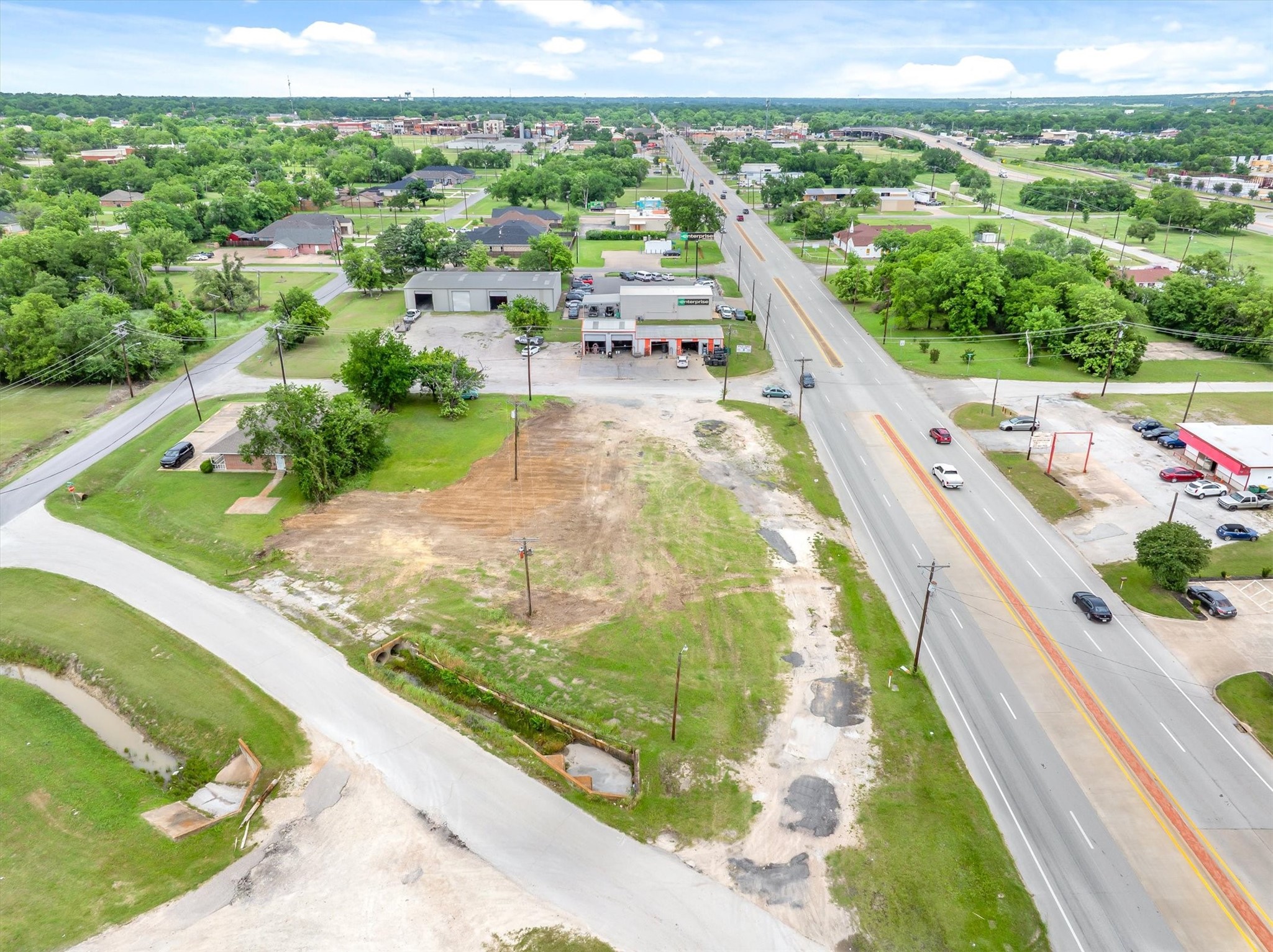 1008 S Virginia Street Terrell TX 75160