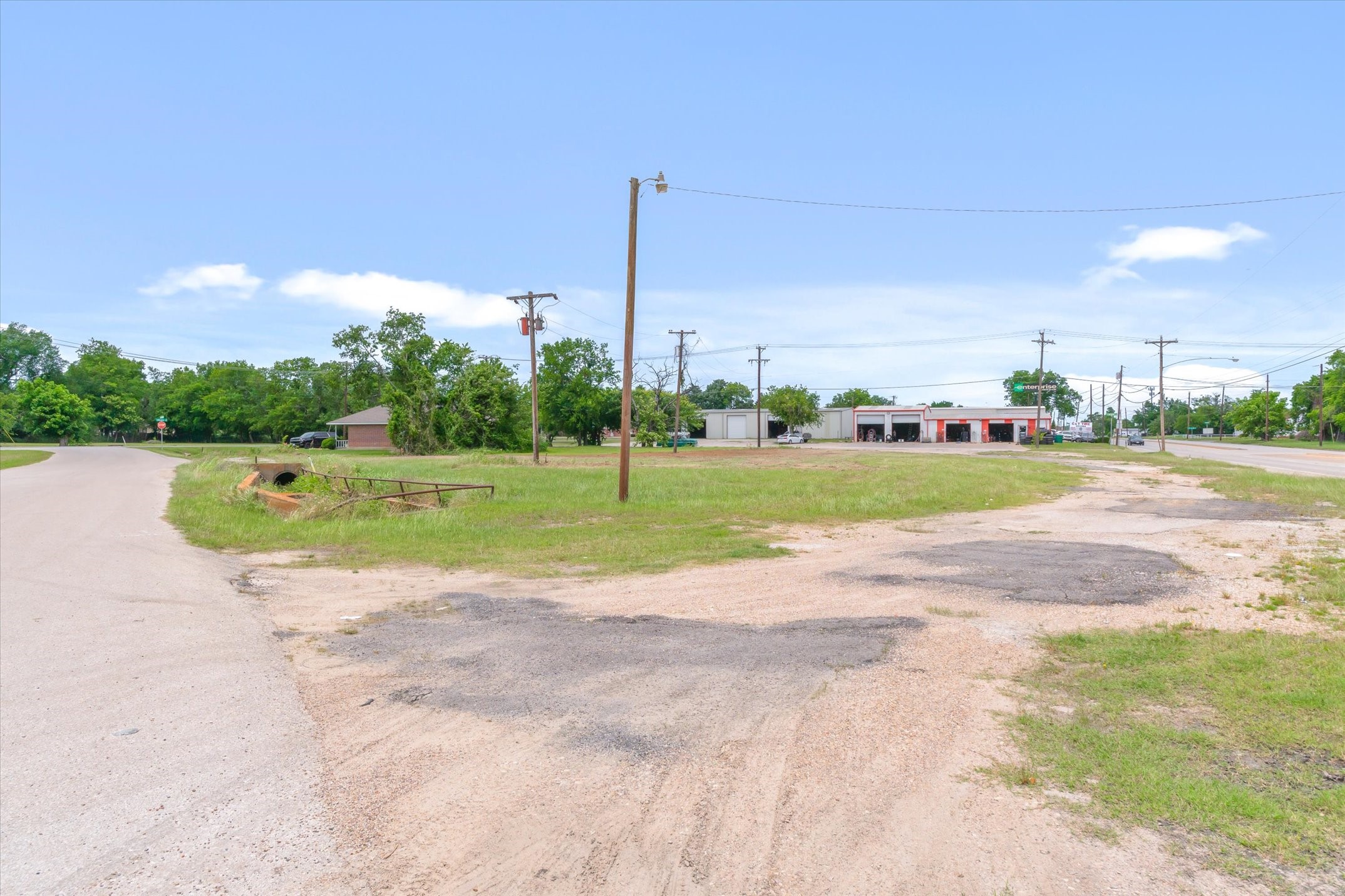 1008 S Virginia Street Terrell TX 75160