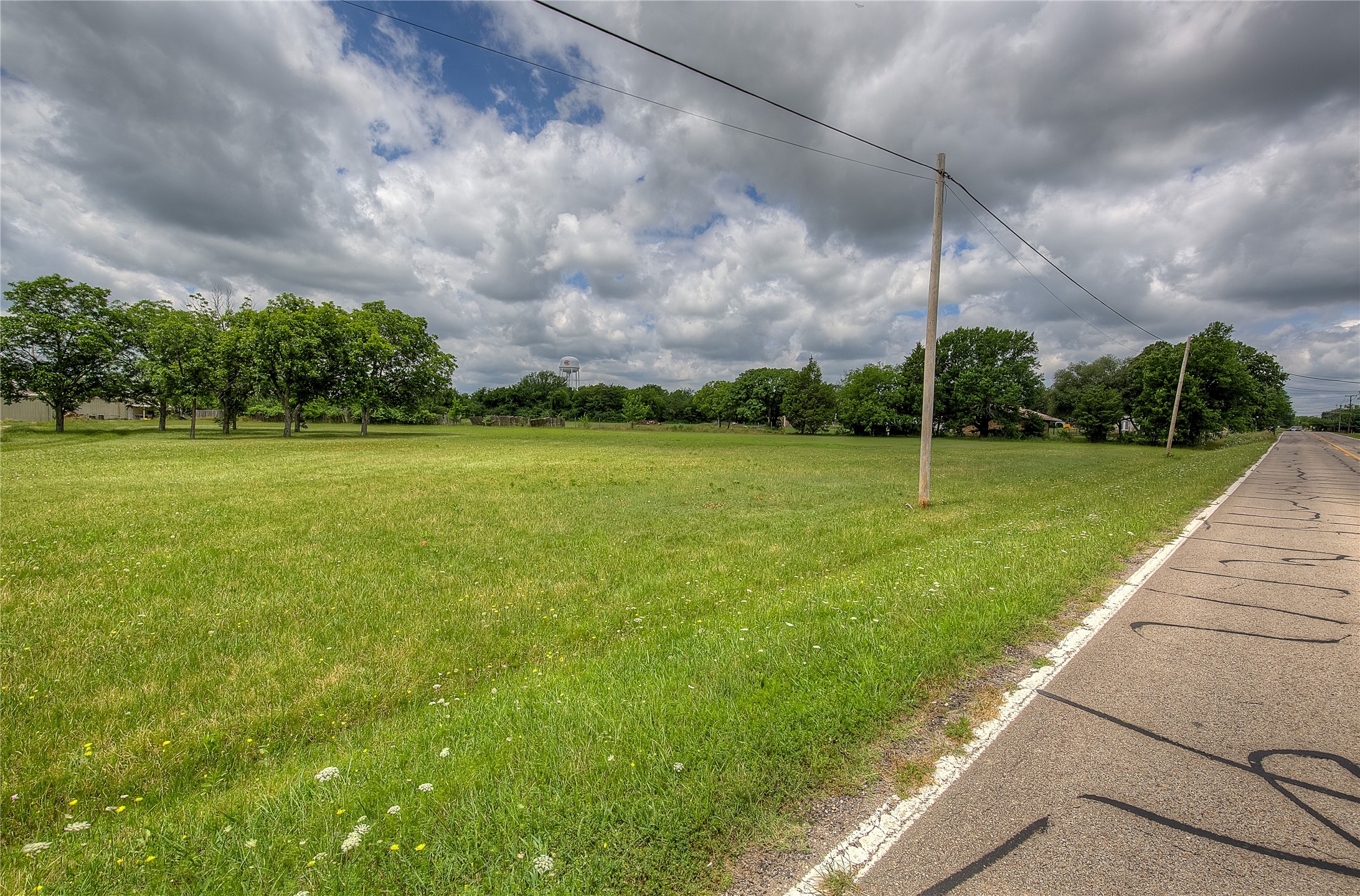 221 Maple Street Commerce TX 75428