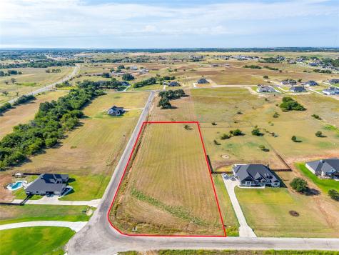 2035 Carrie Court Weatherford TX 76088