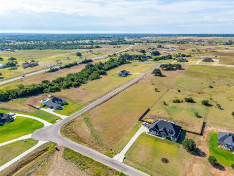 2035 Carrie Court Weatherford TX 76088