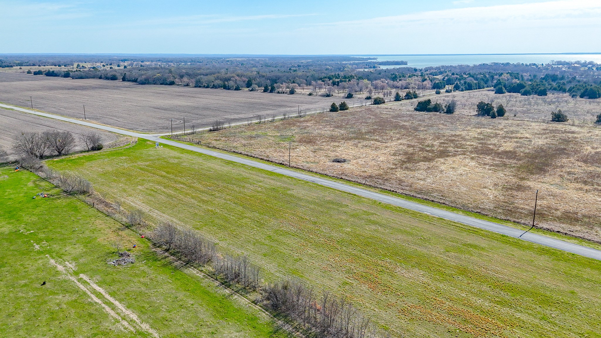 Lot 6 SE Cr 3300 Kerens TX 75144