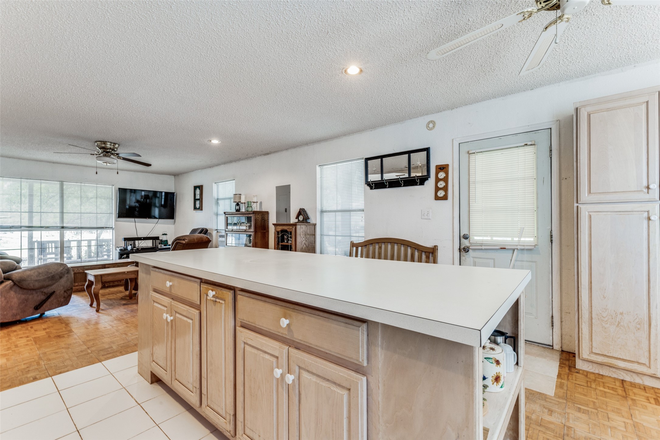18025 County Road 4052 Kemp TX 75143